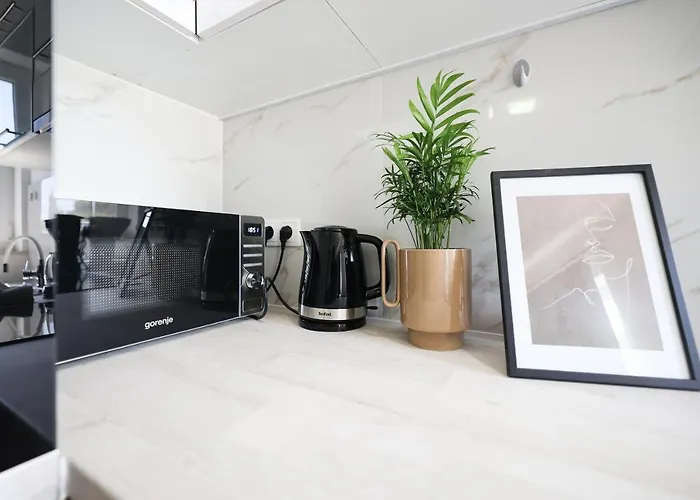 Mathilda\'S Apartment